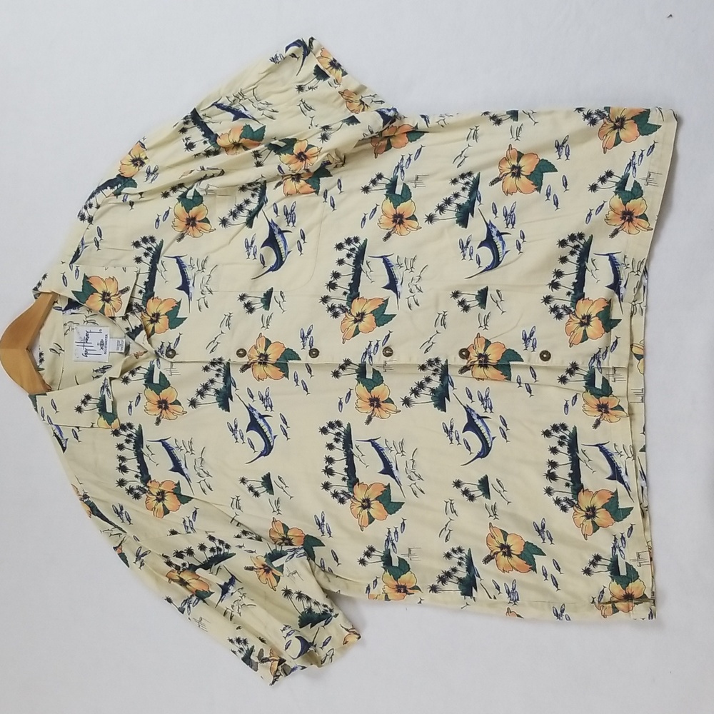 Guy harvey Hawaiian shirt men's 2X yellow and orange